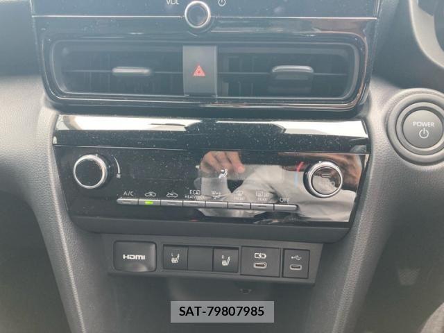 Toyota YARIS CROSS 2026-05 8039444-16