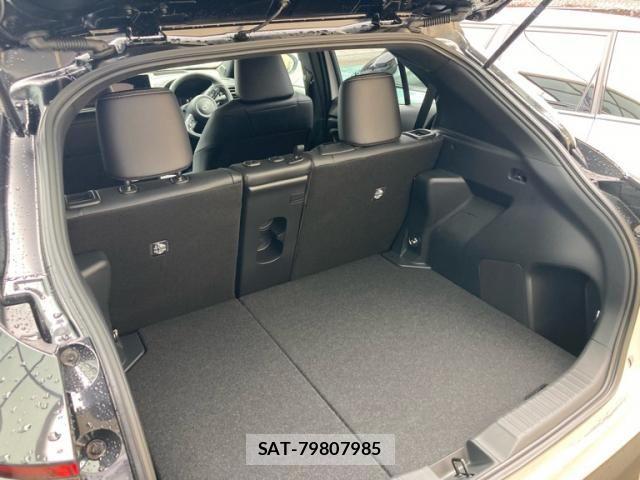 Toyota YARIS CROSS 2026-05 8039444-23