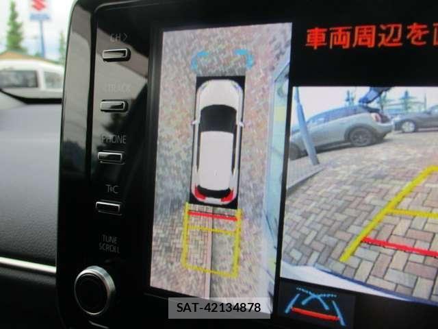 Toyota YARIS CROSS 2021-11 8039468-12