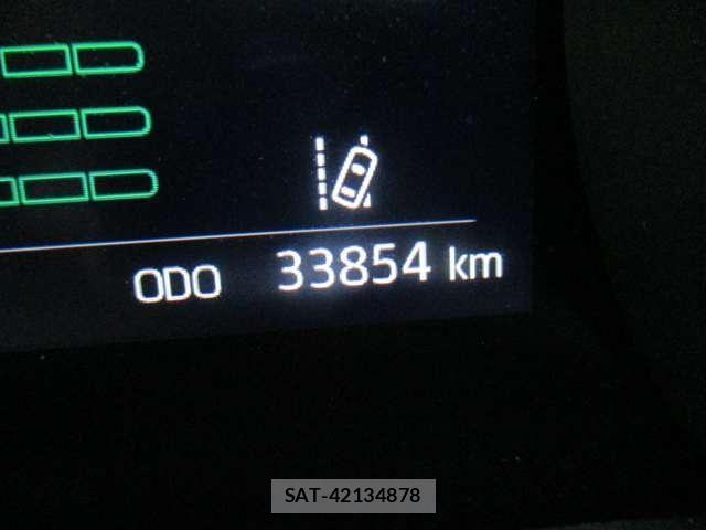 Toyota YARIS CROSS 2021-11 8039468-22