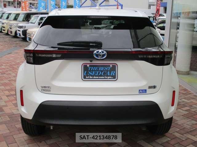 Toyota YARIS CROSS 2021-11 8039468-4