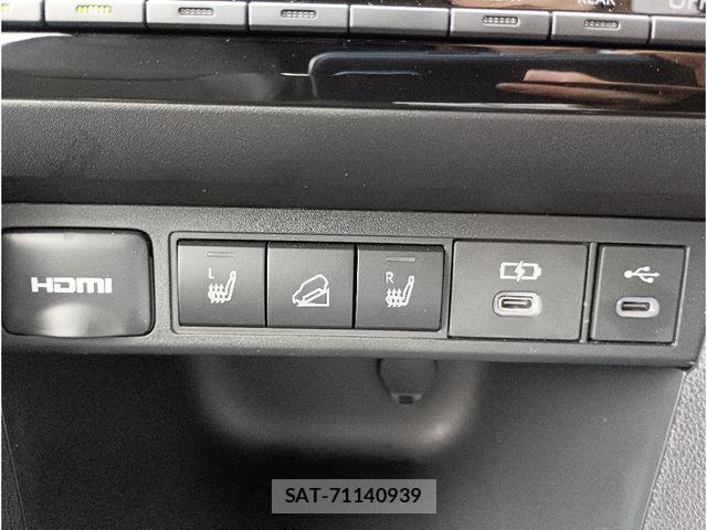 Toyota YARIS CROSS 2025-10 8039459-15