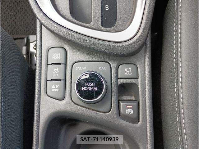 Toyota YARIS CROSS 2025-10 8039459-17
