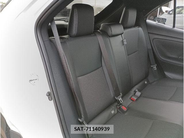 Toyota YARIS CROSS 2025-10 8039459-7