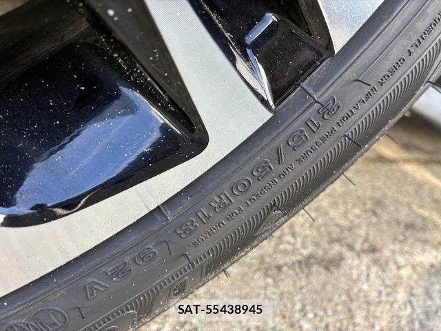 Toyota YARIS CROSS 2025-10 8039460-25