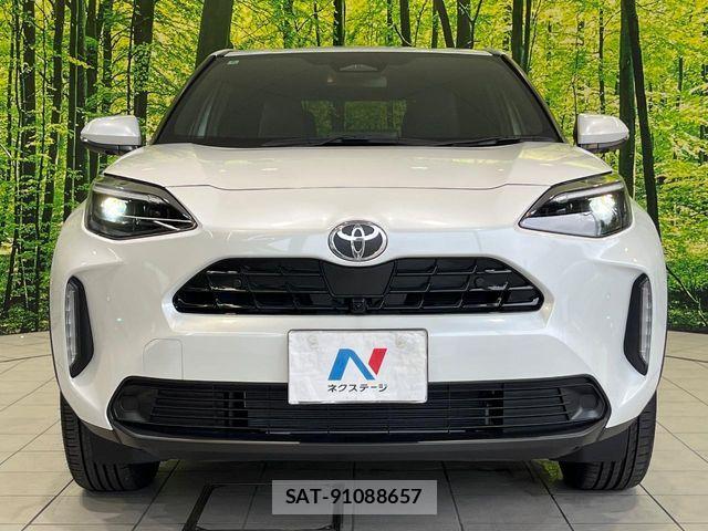 Toyota YARIS CROSS 2025-06 8039450-13