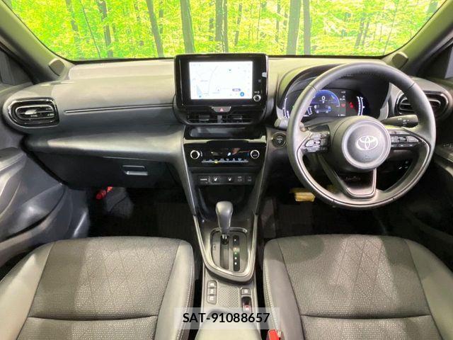 Toyota YARIS CROSS 2025-06 8039450-1