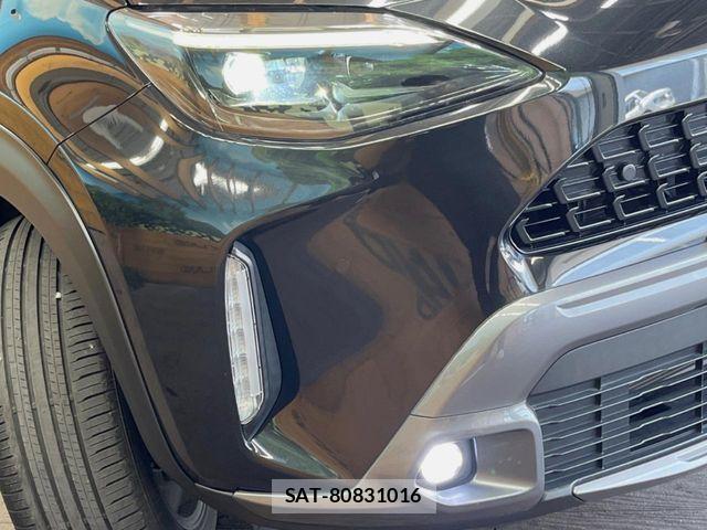 Toyota YARIS CROSS 2023-12 8039464-11