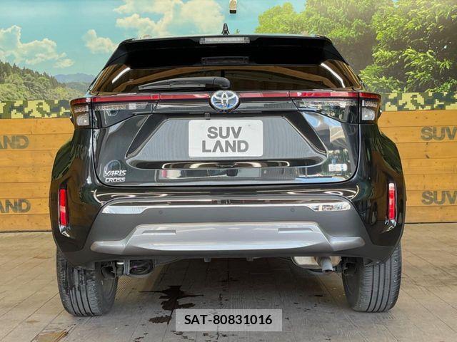 Toyota YARIS CROSS 2023-12 8039464-14