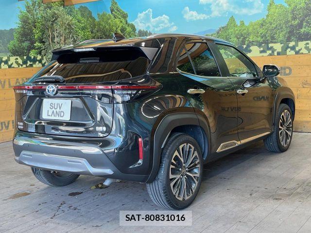 Toyota YARIS CROSS 2023-12 8039464-16