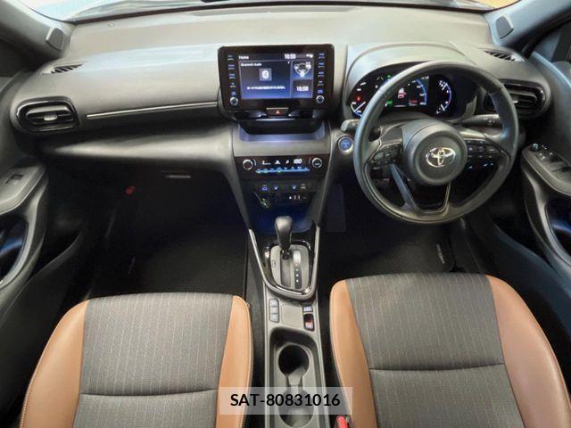 Toyota YARIS CROSS 2023-12 8039464-1