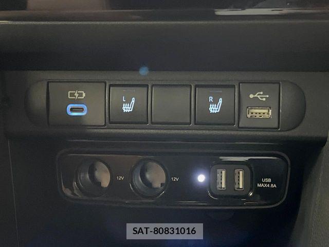 Toyota YARIS CROSS 2023-12 8039464-5