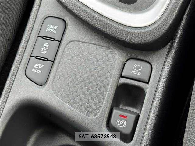 Toyota YARIS CROSS 2022-05 8076293-23