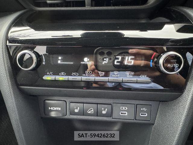 Toyota YARIS CROSS 2025-10 8076284-17