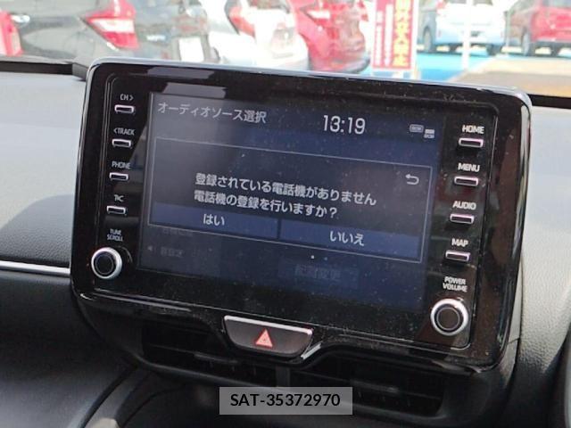 Toyota YARIS CROSS 2022-10 8076287-15
