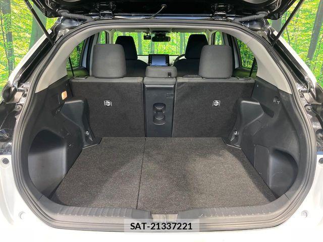 Toyota YARIS CROSS 2023-07 8076288-9