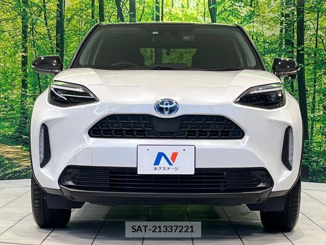 Toyota YARIS CROSS 2023-07 8076288-13