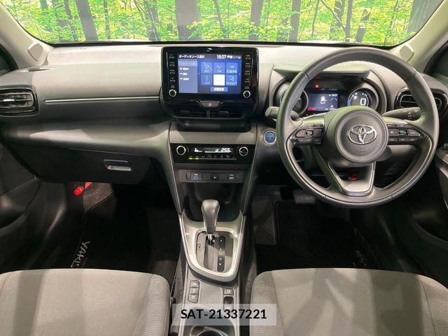 Toyota YARIS CROSS 2023-07 8076288-1