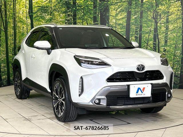 Toyota YARIS CROSS 2025-02 8076285-15