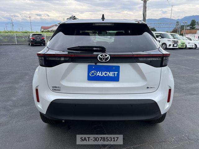 Toyota YARIS CROSS 2025-10 8076286-4
