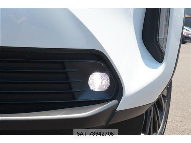 Toyota YARIS CROSS 2025-05 8076282-14