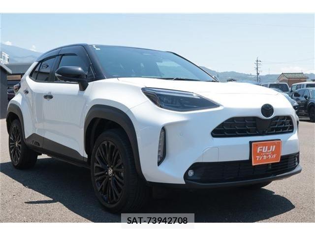 Toyota YARIS CROSS 2025-05 8076282-18