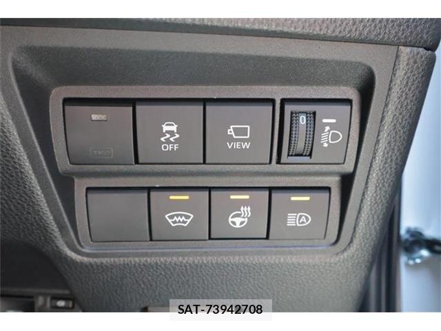 Toyota YARIS CROSS 2025-05 8076282-6
