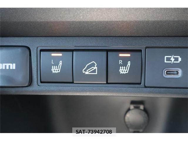 Toyota YARIS CROSS 2025-05 8076282-8