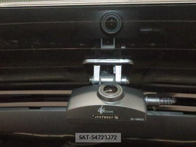 Toyota YARIS CROSS 2021-02 8076291-23