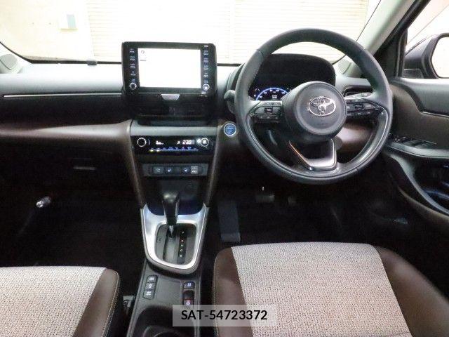 Toyota YARIS CROSS 2021-02 8076291-2
