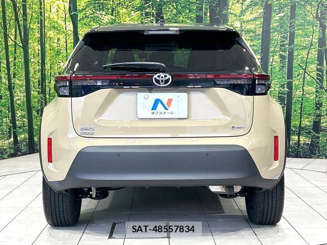 Toyota YARIS CROSS 2025-06 8076283-14