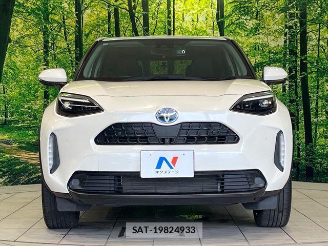 Toyota YARIS CROSS 2021-03 8076289-13