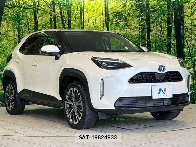 Toyota YARIS CROSS 2021-03 8076289-15