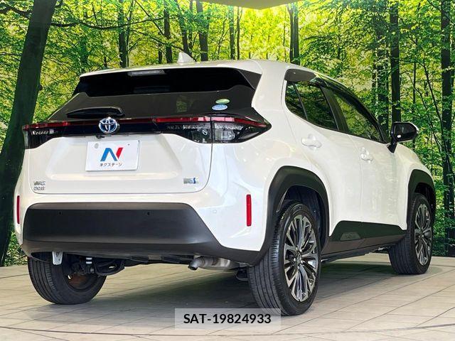 Toyota YARIS CROSS 2021-03 8076289-16