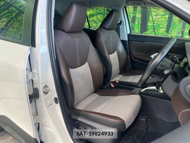 Toyota YARIS CROSS 2021-03 8076289-7