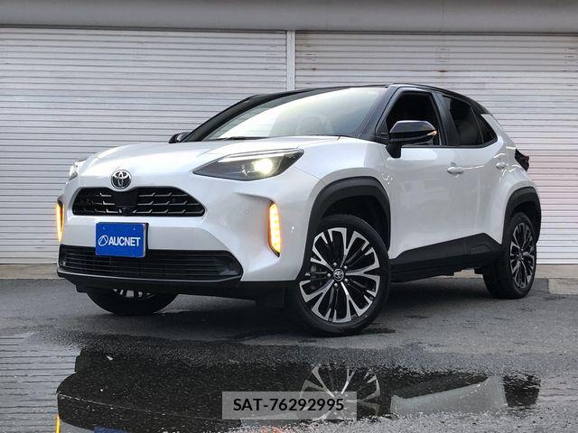Toyota YARIS CROSS 2025-10 8102972-0