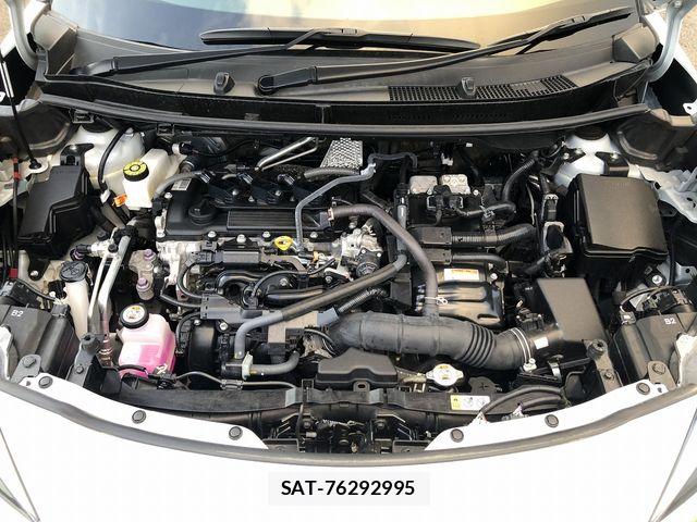Toyota YARIS CROSS 2025-10 8102972-9