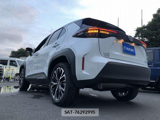 Toyota YARIS CROSS 2025-10 8102972-7
