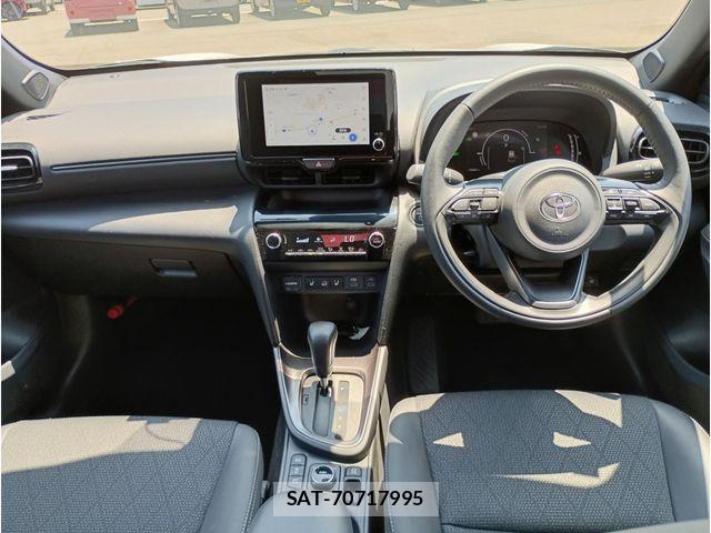 Toyota YARIS CROSS 2025-10 8102971-1