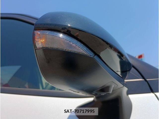 Toyota YARIS CROSS 2025-10 8102971-3