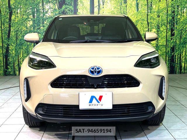 Toyota YARIS CROSS 2022-10 8102976-13