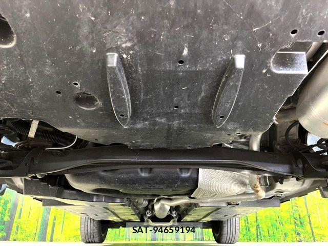 Toyota YARIS CROSS 2022-10 8102976-18