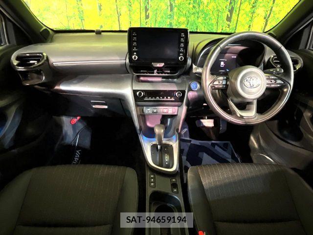 Toyota YARIS CROSS 2022-10 8102976-1