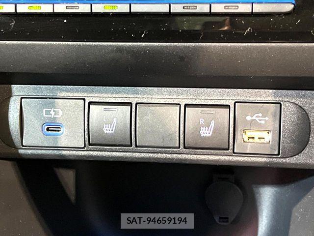 Toyota YARIS CROSS 2022-10 8102976-5
