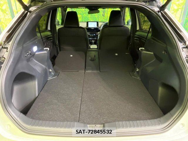 Toyota YARIS CROSS 2024-04 8102970-9