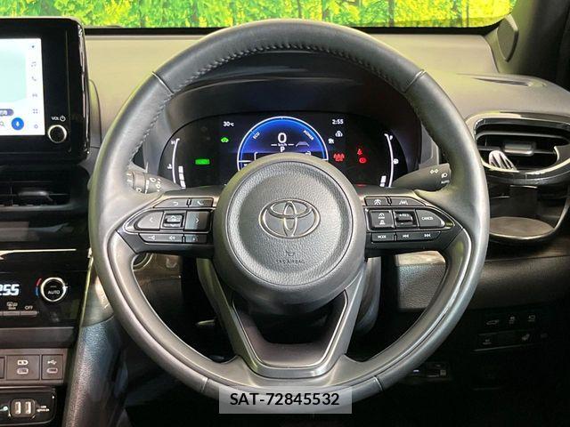 Toyota YARIS CROSS 2024-04 8102970-10