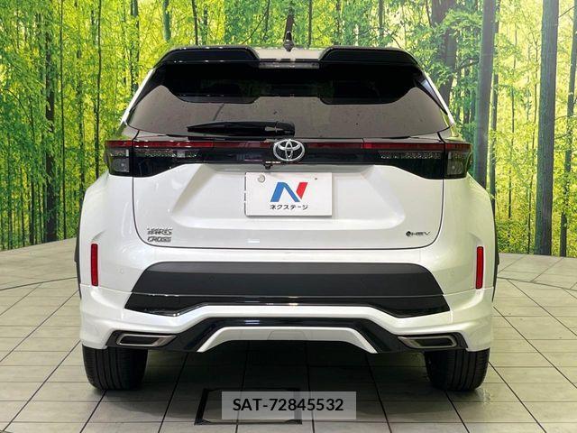 Toyota YARIS CROSS 2024-04 8102970-14