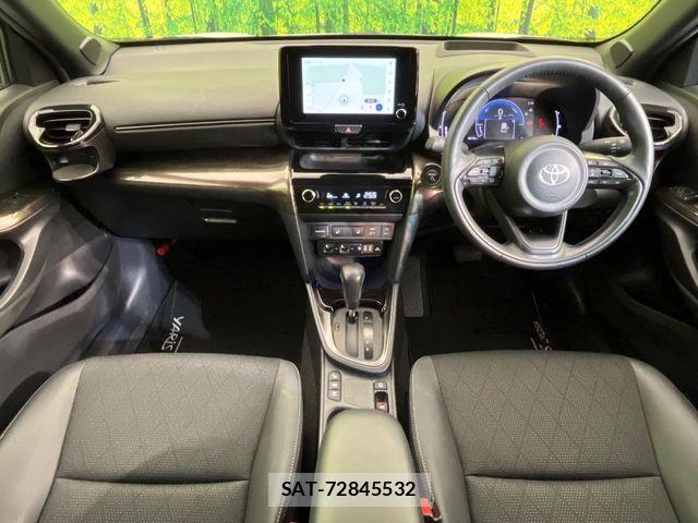 Toyota YARIS CROSS 2024-04 8102970-1