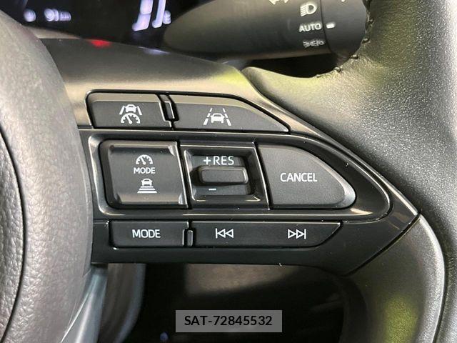 Toyota YARIS CROSS 2024-04 8102970-5
