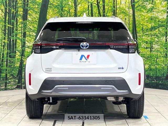 Toyota YARIS CROSS 2023-12 8102973-14